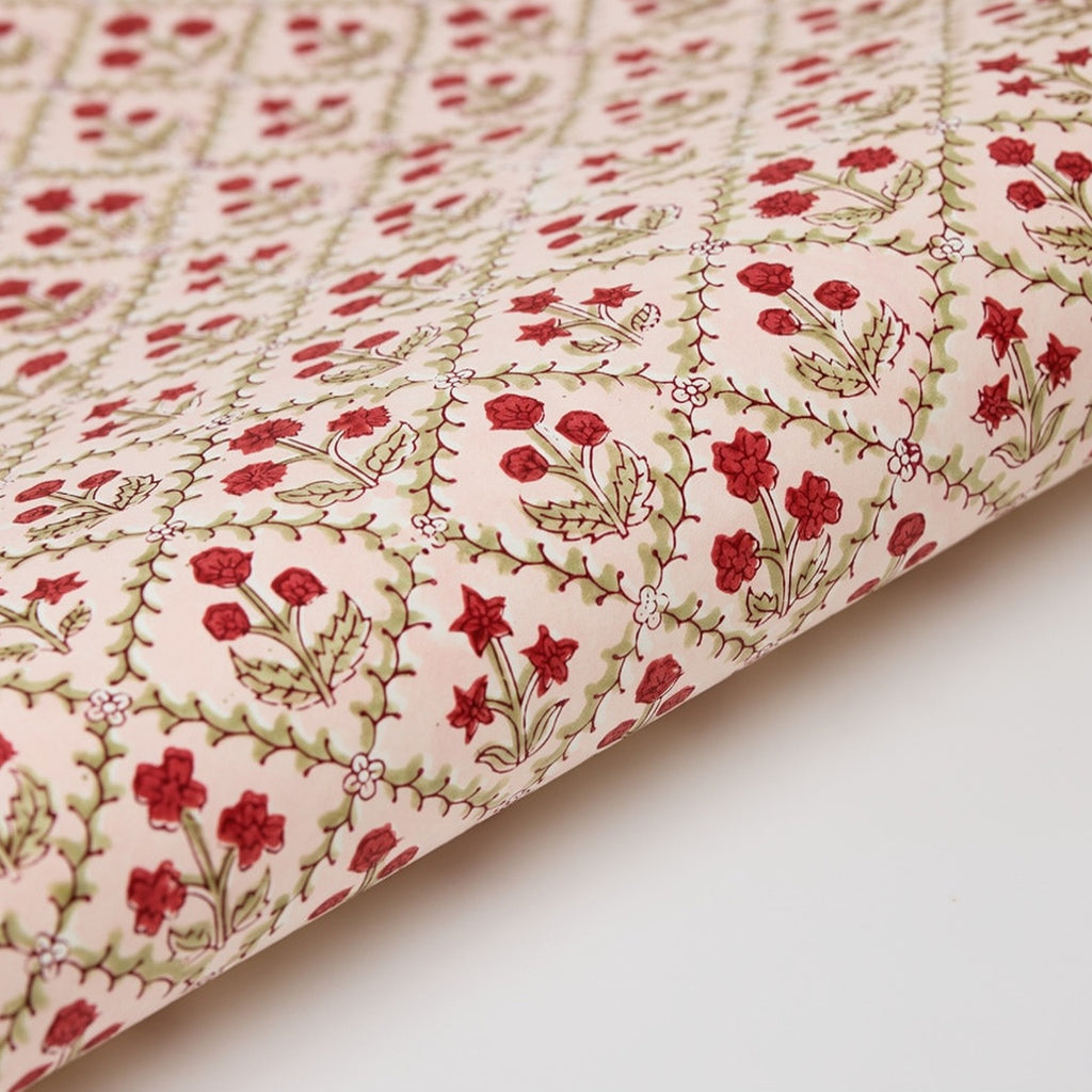 Floral Lattice Winter Red Wrap Sheet