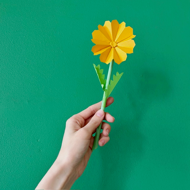 Spring into Beginner Origami: Petite Bouquet Workshop