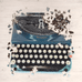 Vintage Typewriter Shaped Puzzle 750 Pieces